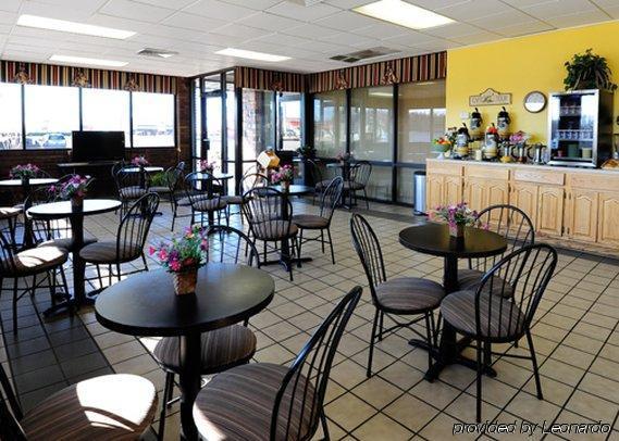 Econo Lodge Kernersville Restaurant photo