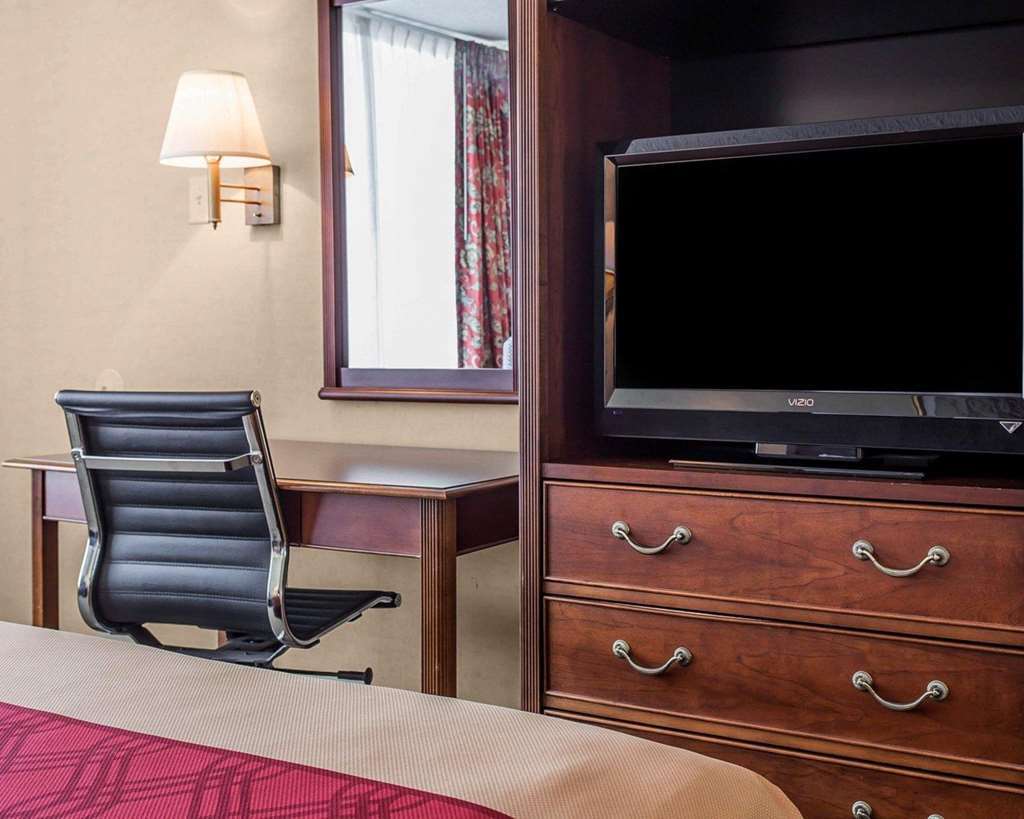 Econo Lodge Kernersville Room photo